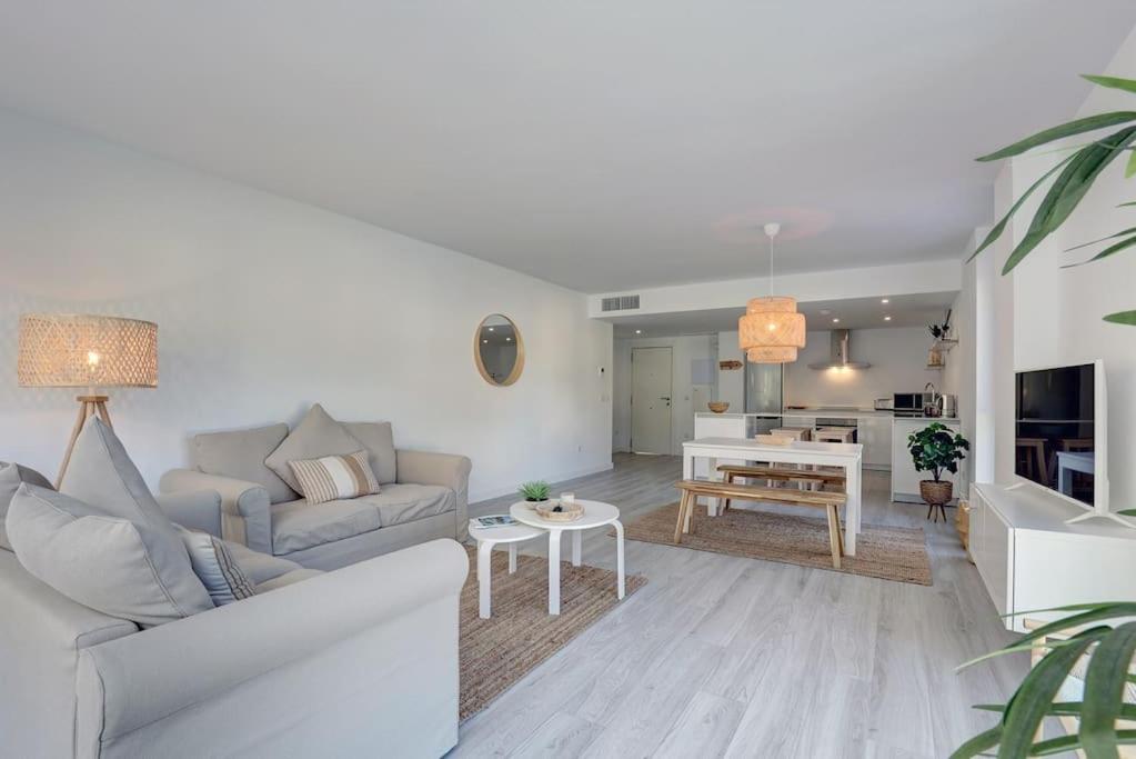Riverside Benahavis Holiday Rental Apartment Esterno foto